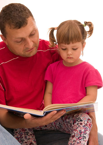 4 Ways Dads Can Help Hurting Kids